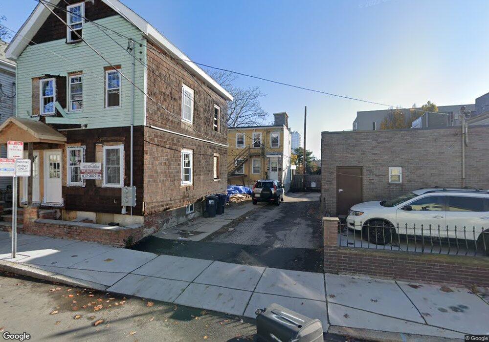 10 Harding St, Cambridge, MA 02141 - photo 1