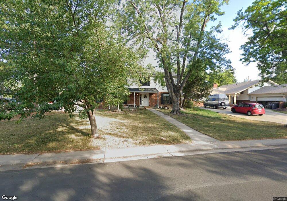 340 Oswego Ct, Aurora, CO 80010 - photo 1