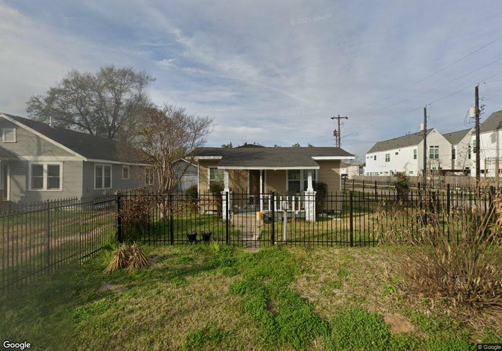 233 Royder St, Houston, TX 77009 - photo 1