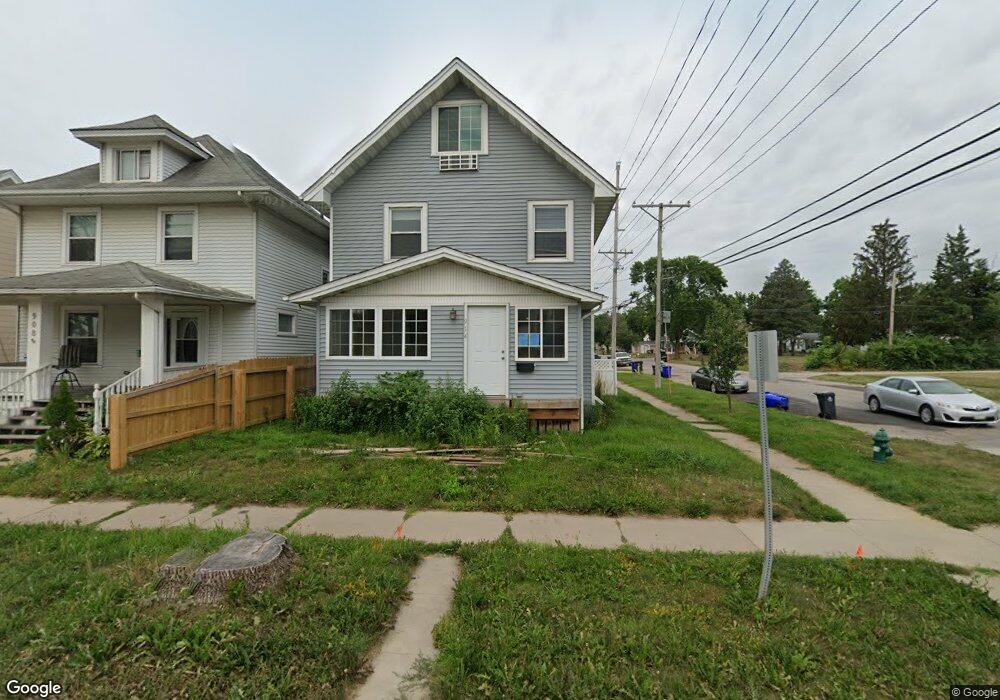 914 Ellis Blvd NW, Cedar Rapids, IA 52405 - photo 1