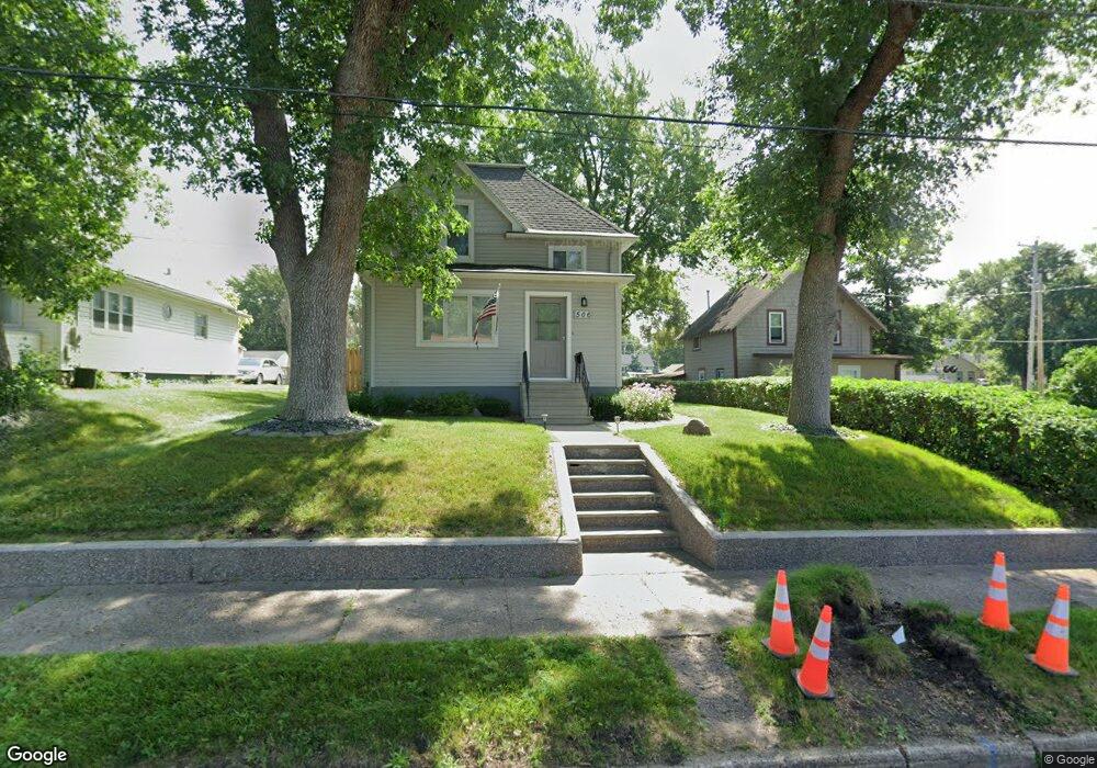 506 Pillsbury Ave, Albert Lea, MN 56007 - photo 1