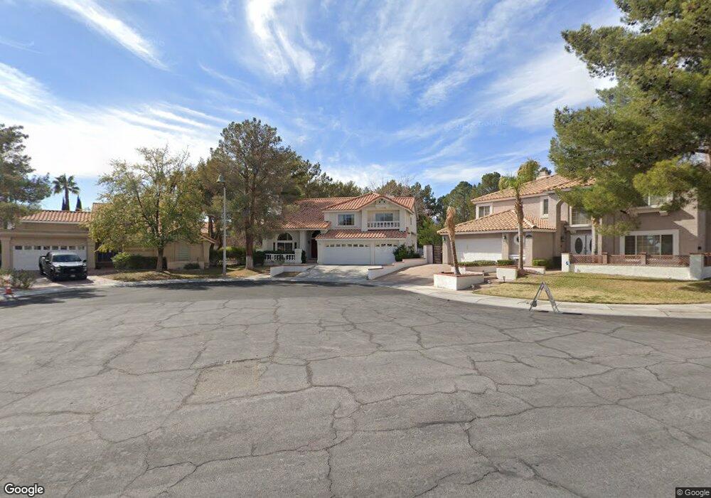 3005 Ocean Port Dr, Las Vegas, NV 89117 - photo 1