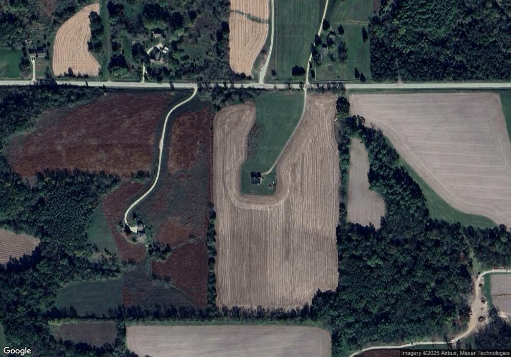 W1735 Mortensen Rd, Brooklyn, WI 53521 - photo 1