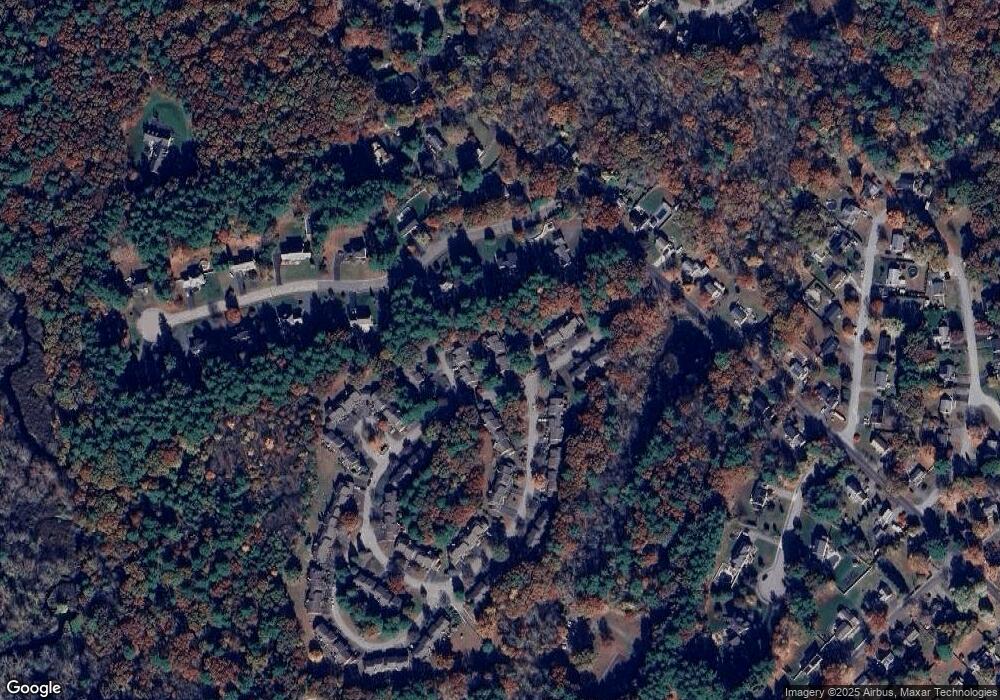 2 B Hawthorne Village unit 2B, Franklin, MA 02038 - photo 1