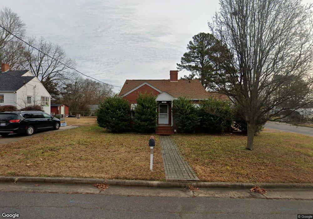 200 Grace St, Oxford, NC 27565 - photo 1