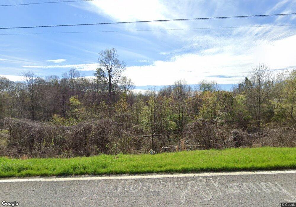 744 Prospect Rd, Carnesville, GA 30521 - photo 1