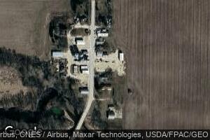 25174 Johnsons Mill Rd, Waucoma, IA 52171