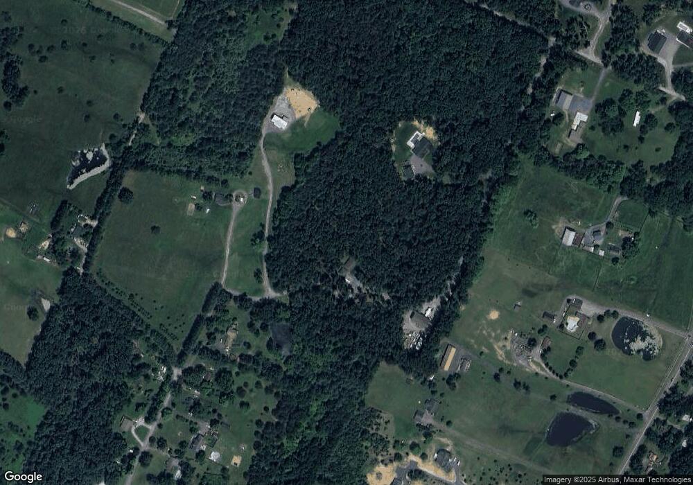 187 Chickadee Ln, Winchester, VA 22603 - photo 1