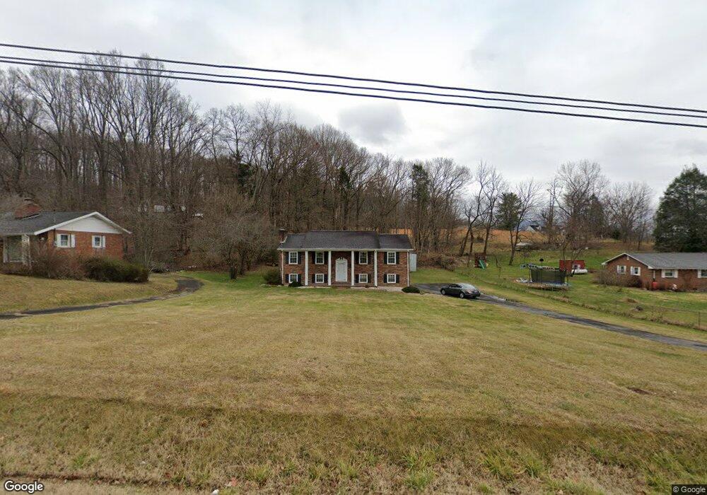 2450 Eliz Hwy, Johnson City, TN 37601 - photo 1