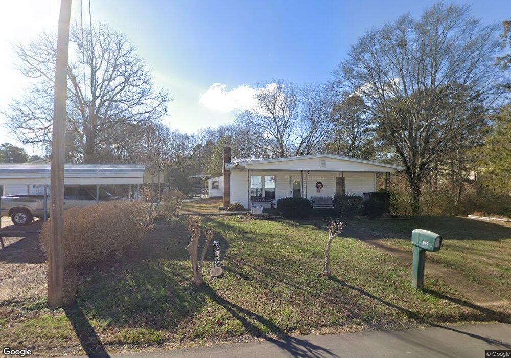 300 Poplar St, Buford, GA 30518 - photo 1