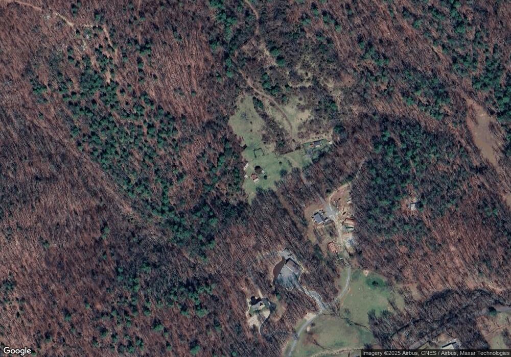 6878 Chap Place Ln, Crozet, VA 22932 - photo 1