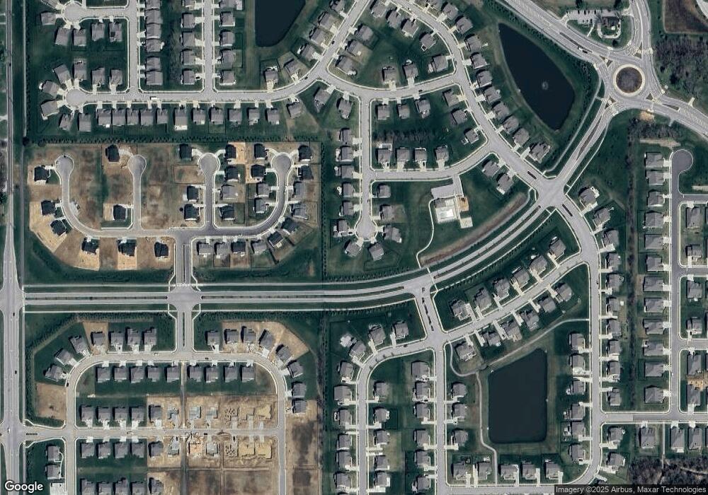 12096 Lantana Ln, Fishers, IN 46037 - photo 1