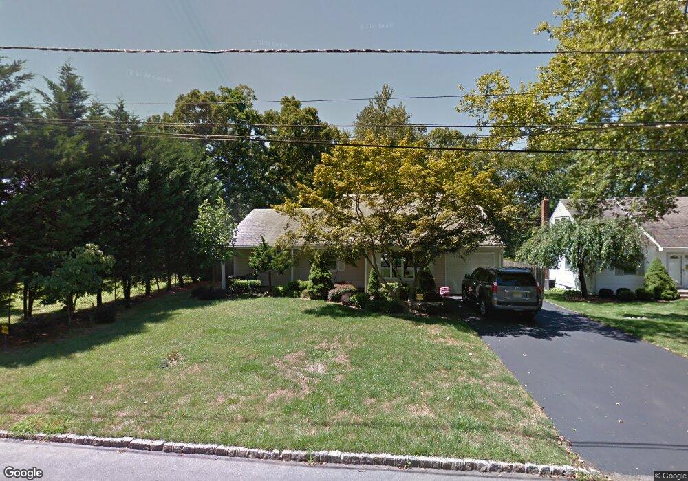 5 Elmwood Ct, Livingston, NJ 07039 - photo 1