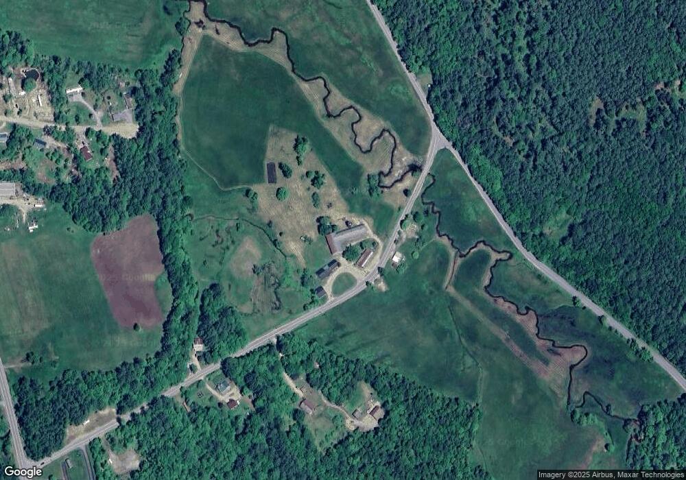 210 Yeaton Rd, Plymouth, NH 03264 - photo 1