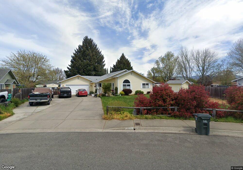 2928 Galaxy Way, Grants Pass, OR 97527 - photo 1