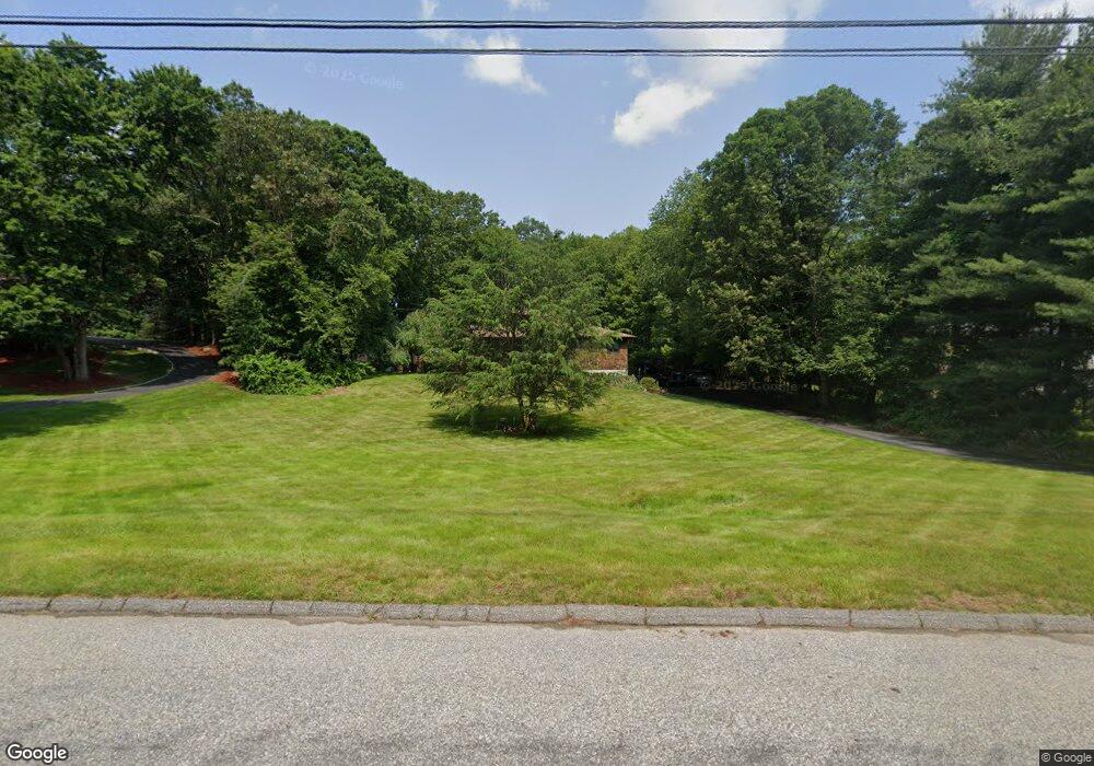 622 Cedar Grove, Orange, CT 06477 - photo 1