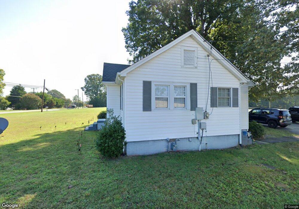 4924 Raleigh St, Conover, NC 28613 - photo 1