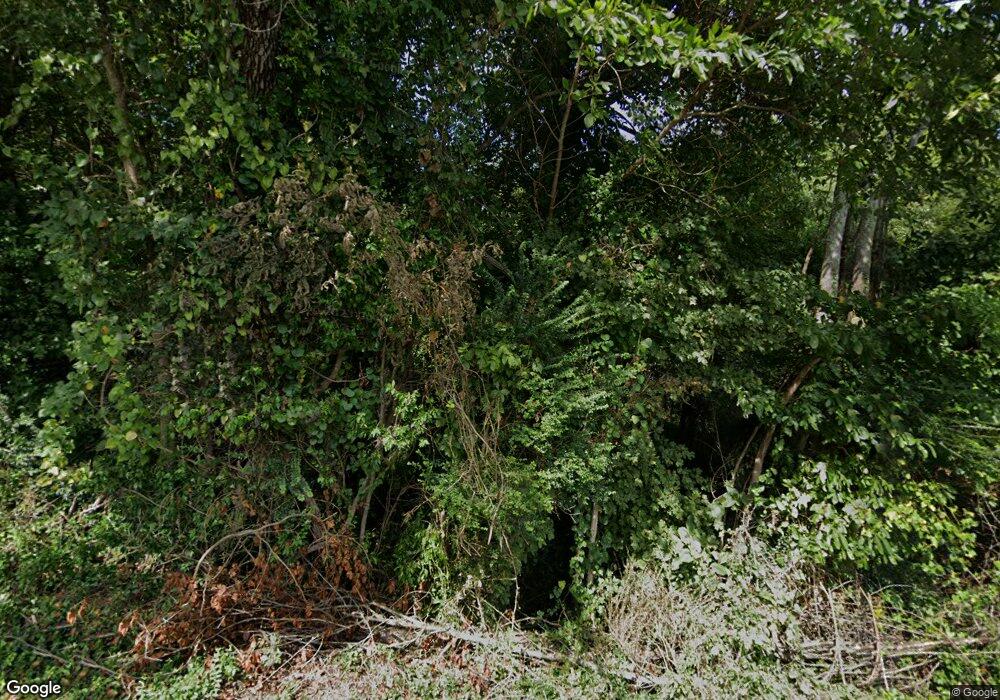 125 Flower St, Linden, TN 37096 - photo 1