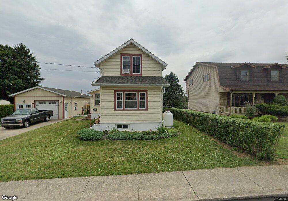 4454 N Church St, Whitehall, PA 18052 - photo 1