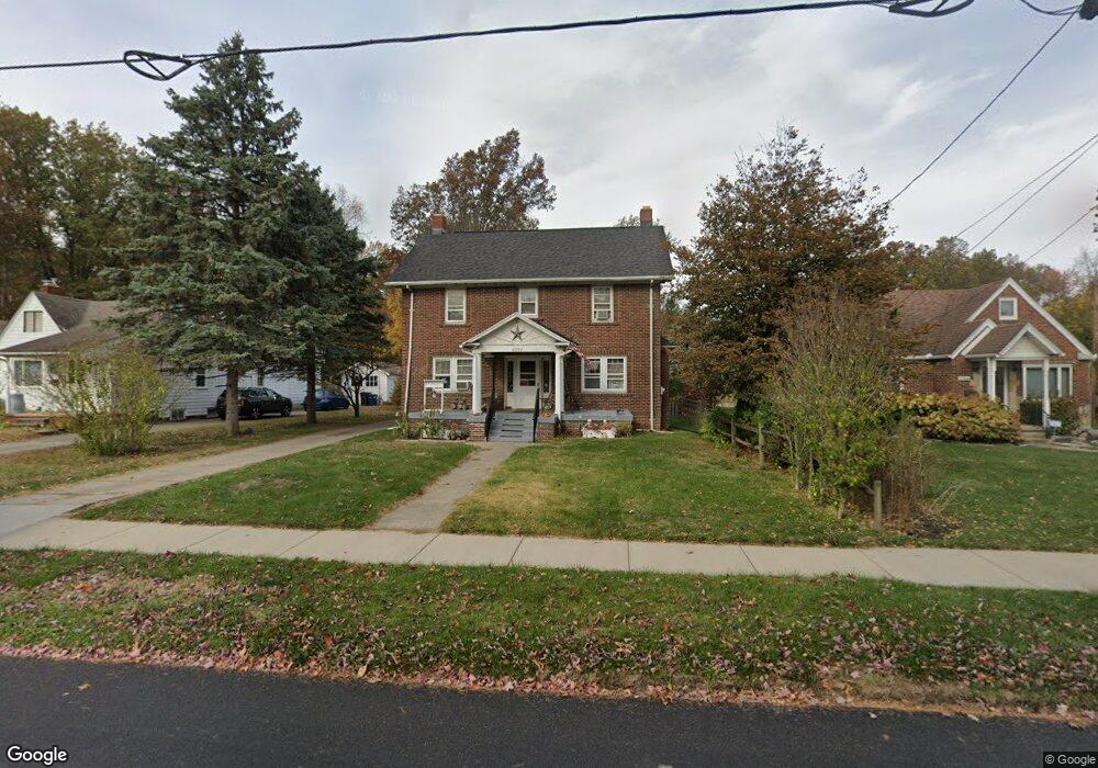 2352 Oak Grove Place, Toledo, OH 43613 - photo 1