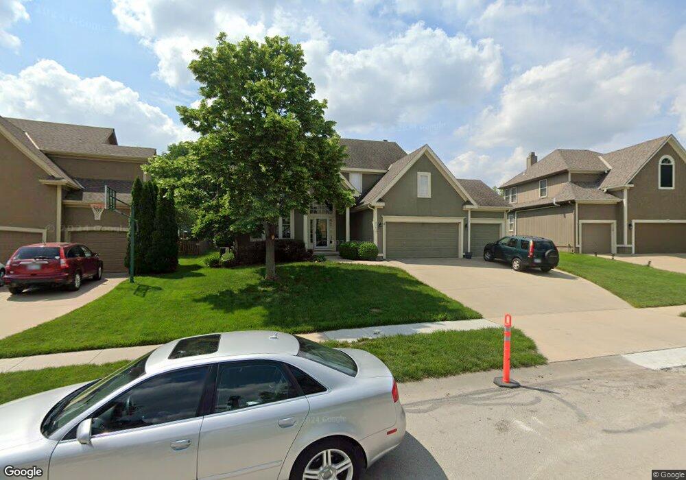 21613 W 98th Terrace, Lenexa, KS 66220 - photo 1