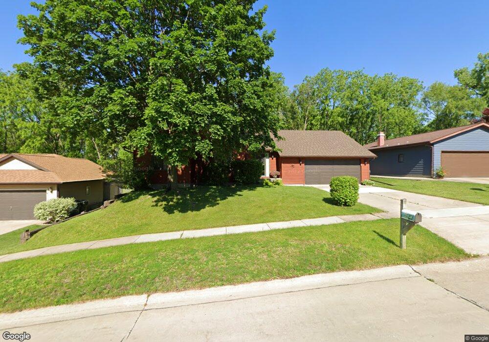 1214 26th St NW, Cedar Rapids, IA 52405 - photo 1