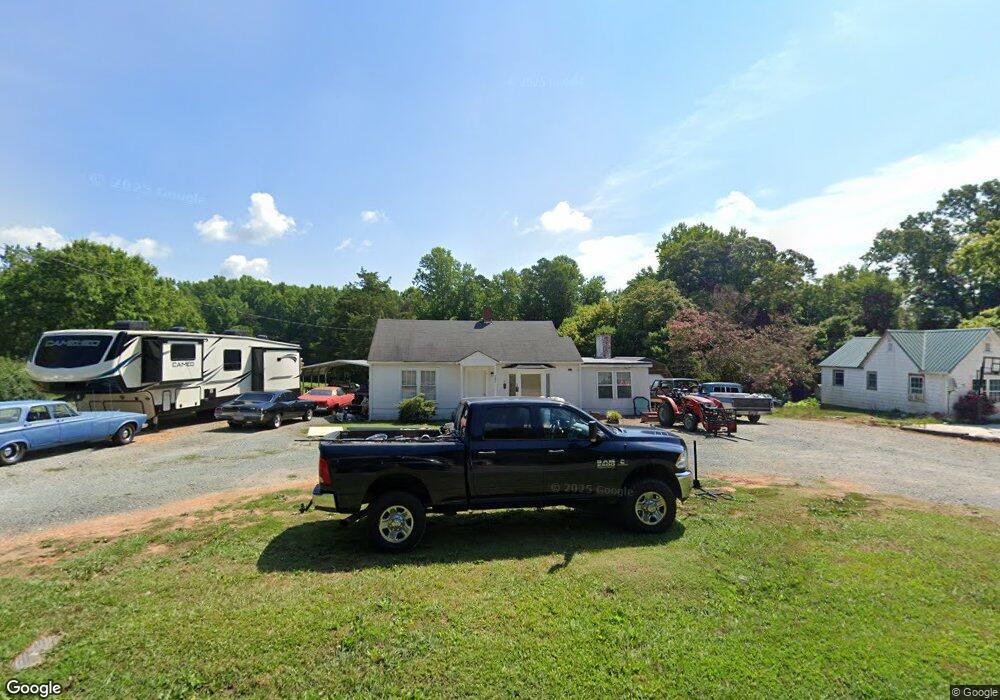 787 Nc Hwy 22 S, Ramseur, NC 27316 - photo 1