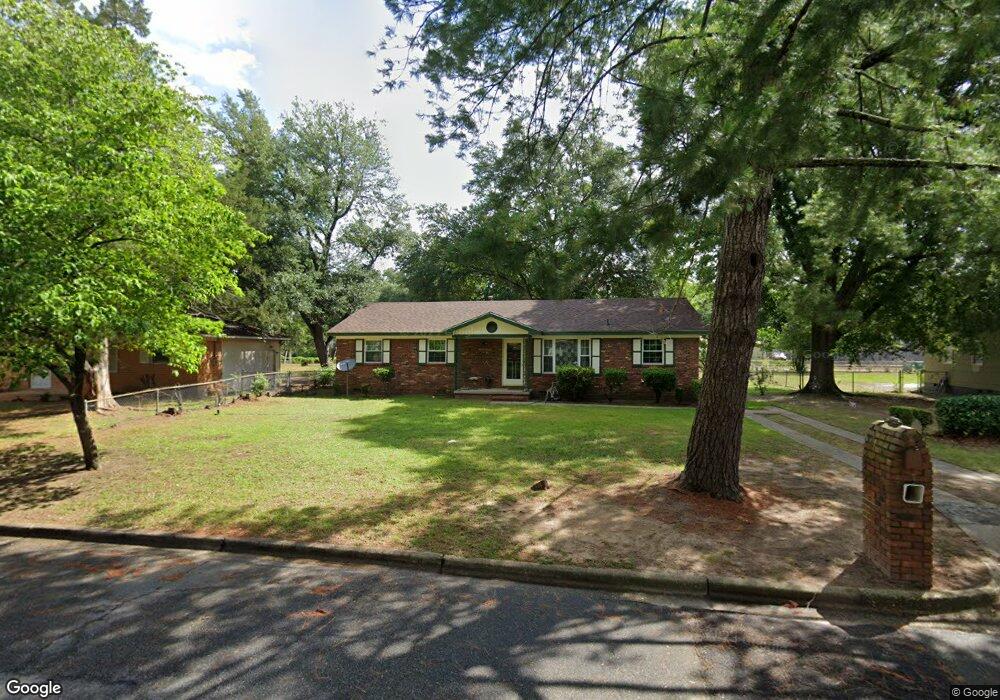 806 Colquitt Cir, Albany, GA 31707 - photo 1