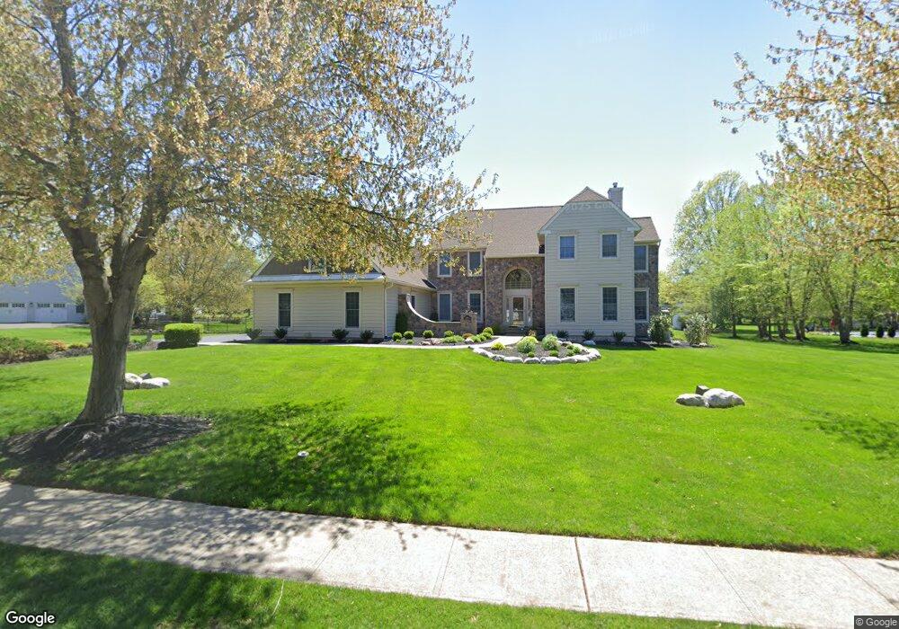 4665 Twinbrook Cir, Doylestown, PA 18902 - photo 1