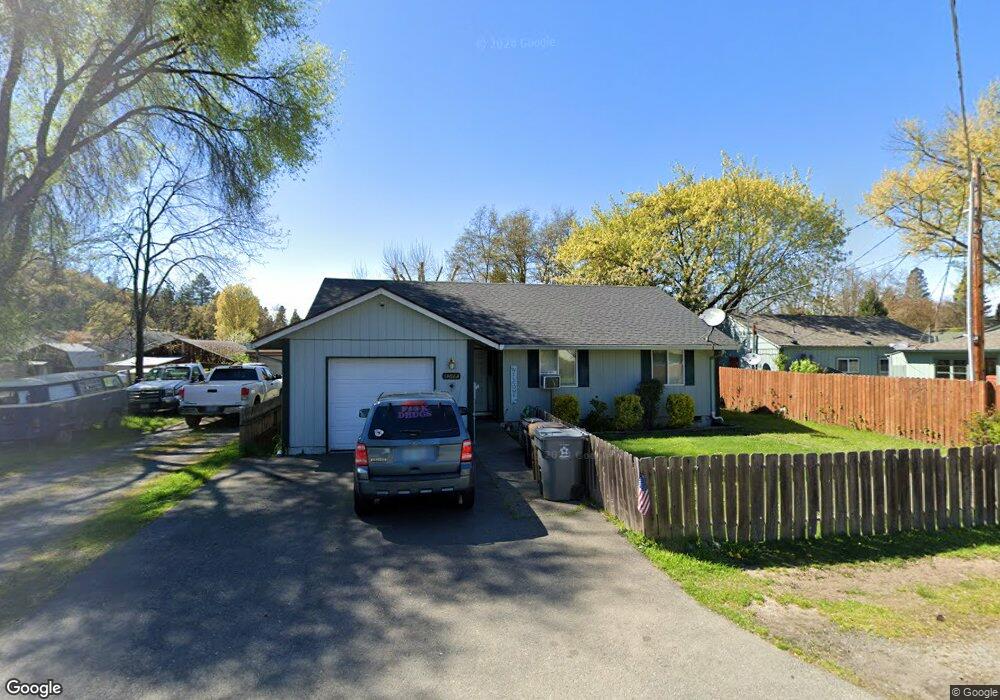 1408 Florence Ln, Grants Pass, OR 97527 - photo 1