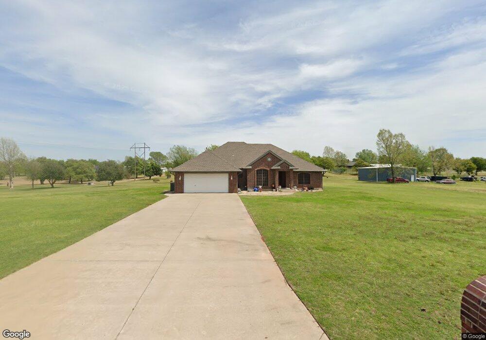 855 Oaklawn Dr, Tuttle, OK 73089 - photo 1