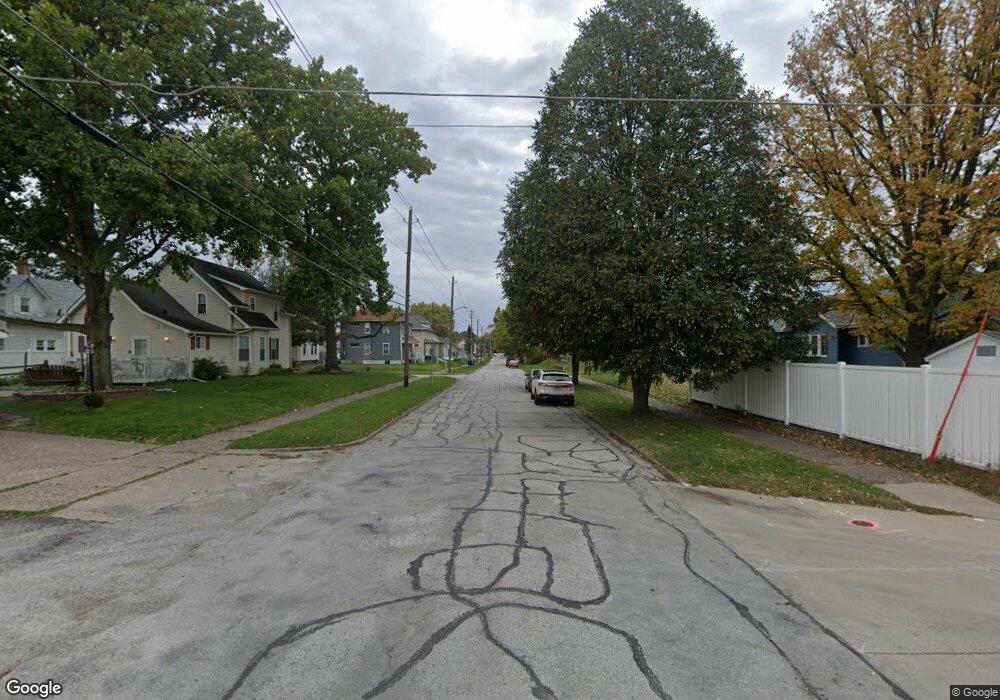 1800 5th St, Moline, IL 61265 - photo 1