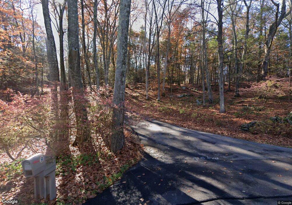 11 New Bridge Rd, Brookfield, CT 06804 - photo 1