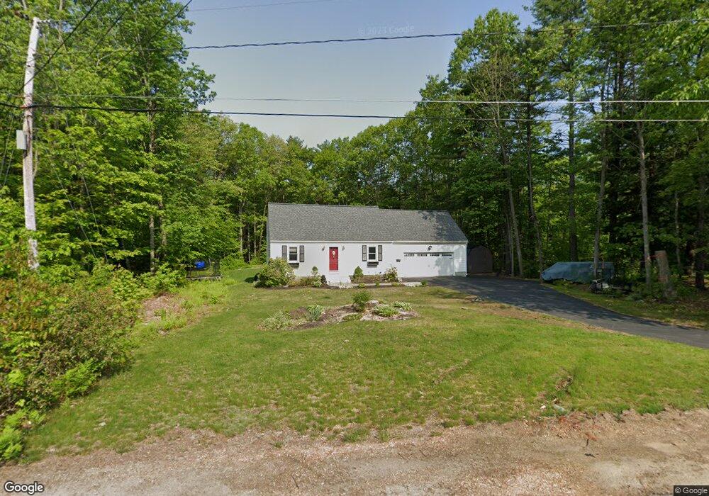 28 Birchwood Ave, Rochester, NH 03867 - photo 1