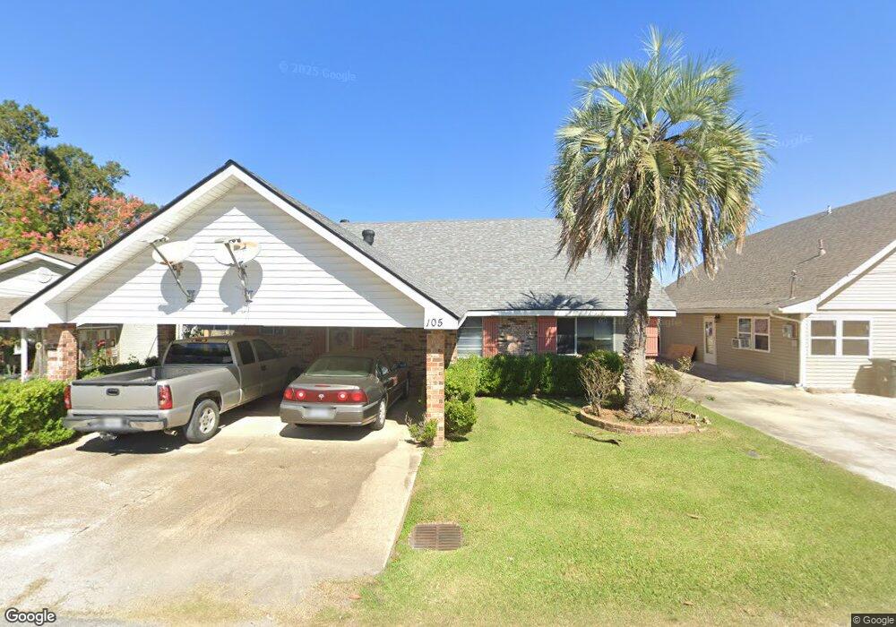 105 Hidalgo Dr, Houma, LA 70363 - photo 1