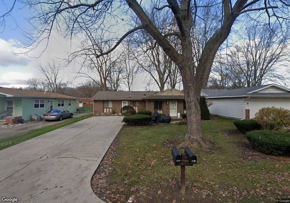 1541 Hazelwood Ln unit 1543, Port Huron, MI 48060 - photo 1