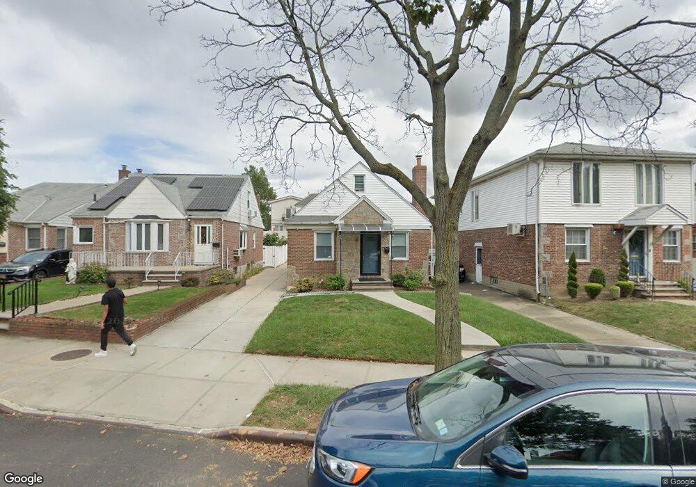 2833 Utopia Pkwy, Flushing, NY 11358 - photo 1