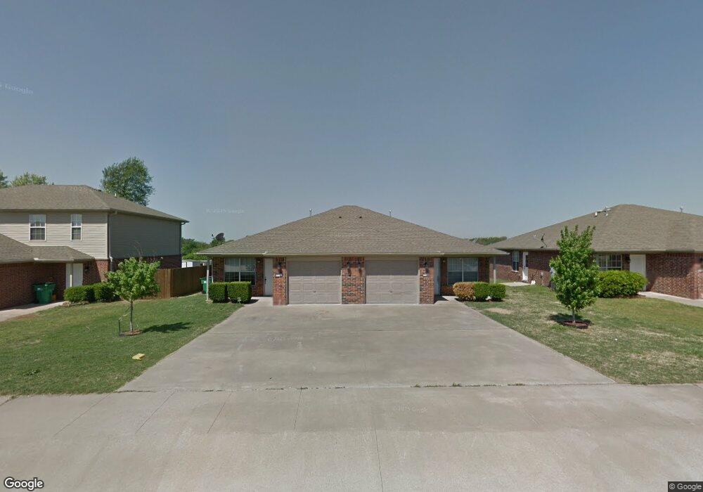 3124 Memory Ln, Springdale, AR 72764 - photo 1