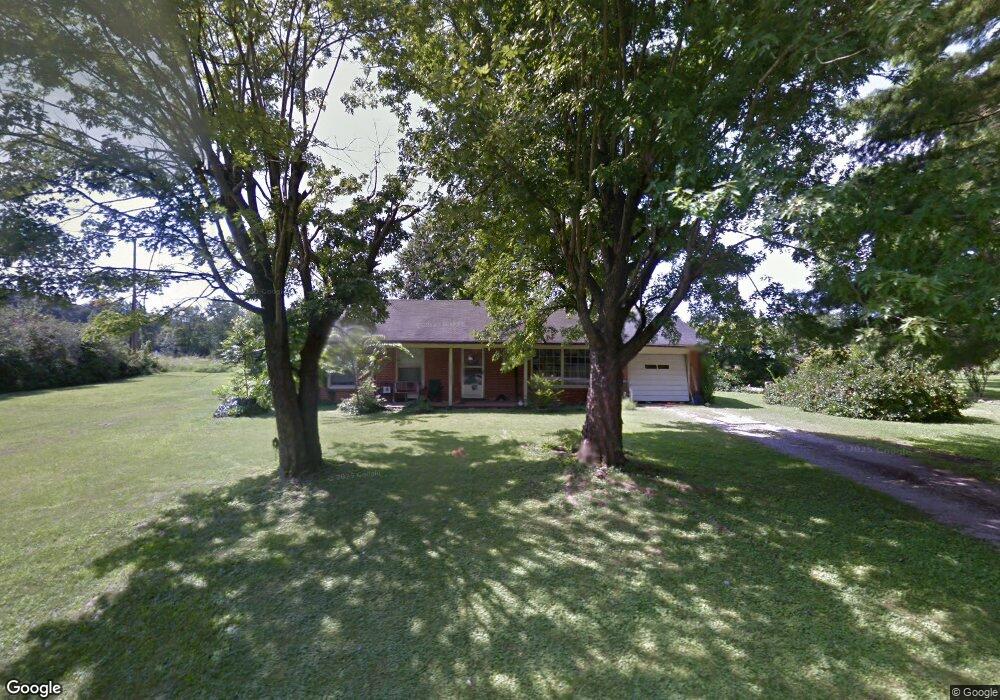 135 Raines Cir, Cookeville, TN 38506 - photo 1