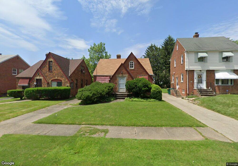 5142 Philip Ave, Maple Heights, OH 44137 - photo 1