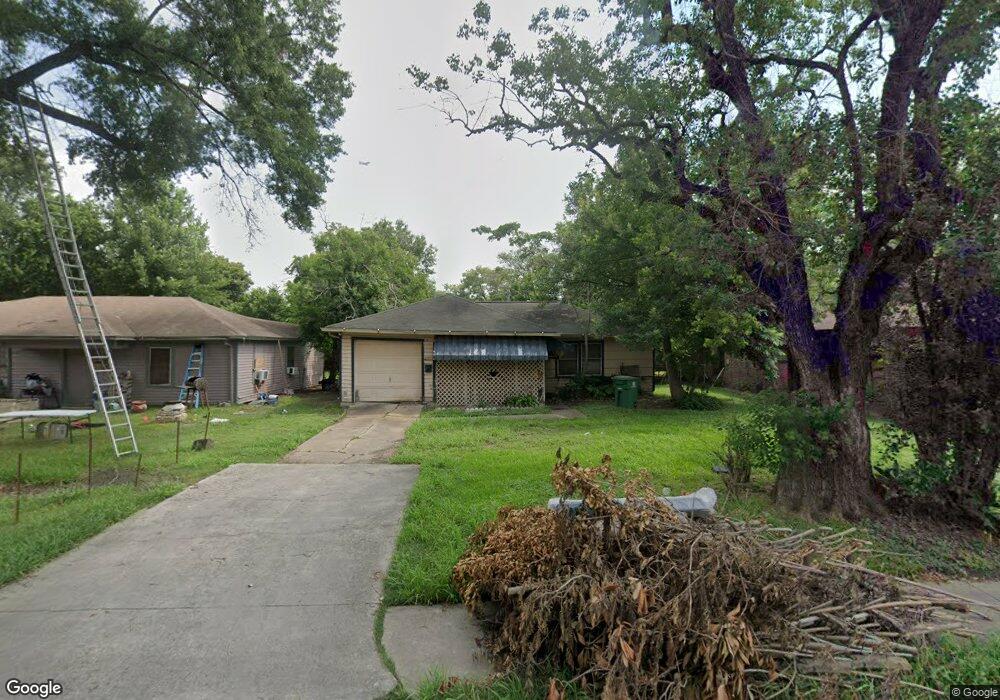 4923 Yellowstone Blvd, Houston, TX 77021 - photo 1