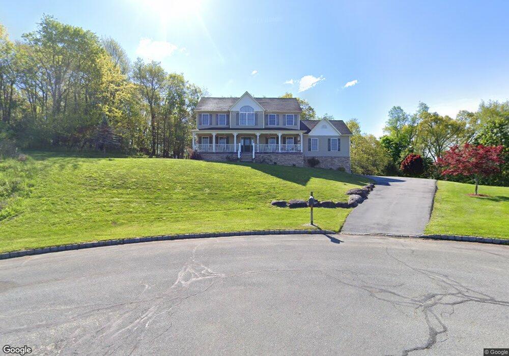 9 von Trapp Ct, Washingtonville, NY 10992 - photo 1