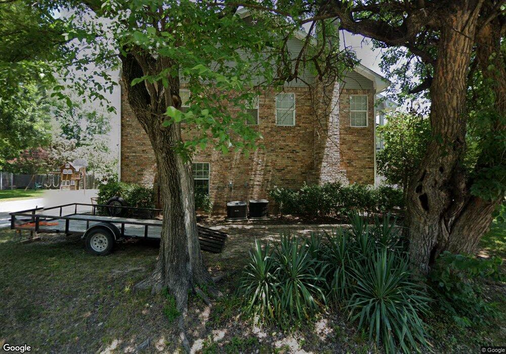 520 W 5th St, Bonham, TX 75418 - photo 1