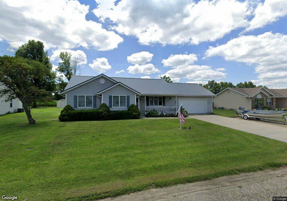 9905 E Bloomfield Hills Dr, Effingham, IL 62401 - photo 1
