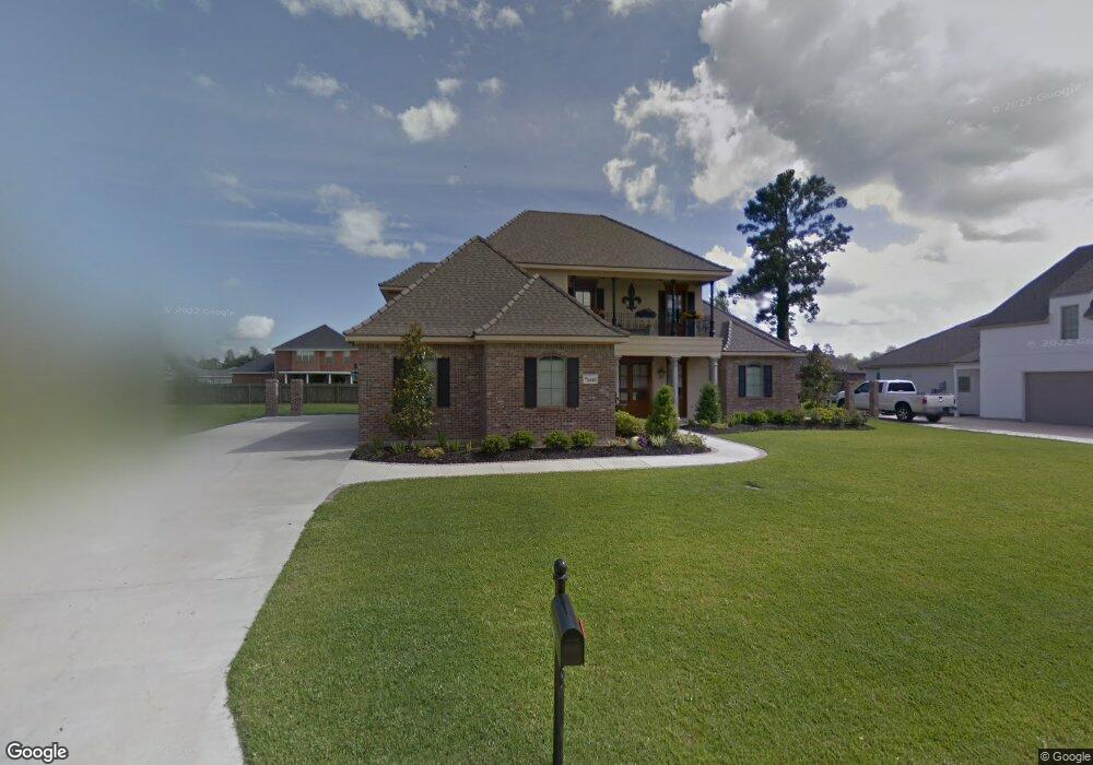 2245 Longue Vue Dr, Lake Charles, LA 70605 - photo 1