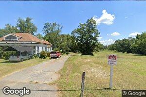 91 S Third St, Woodland, GA 31836