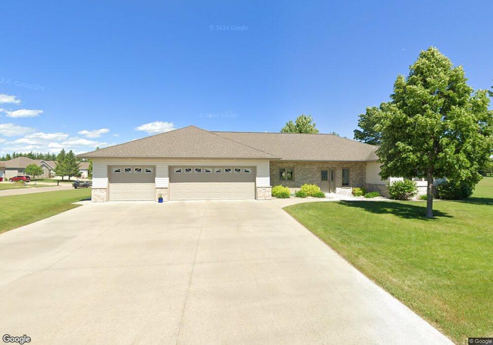 907 Amanda Ln, Alexandria, MN 56308 - photo 1