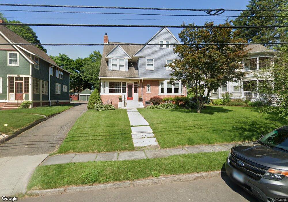 105 Kenyon St, Hartford, CT 06105 - photo 1