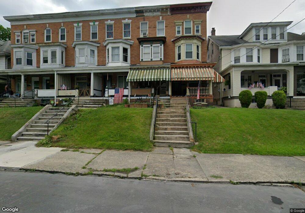 648 E Broad St, Tamaqua, PA 18252 - photo 1