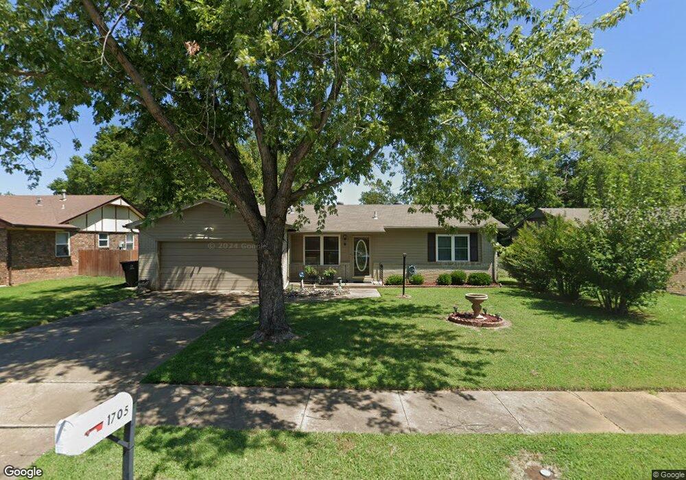 1705 S 4th St, Broken Arrow, OK 74012 - photo 1